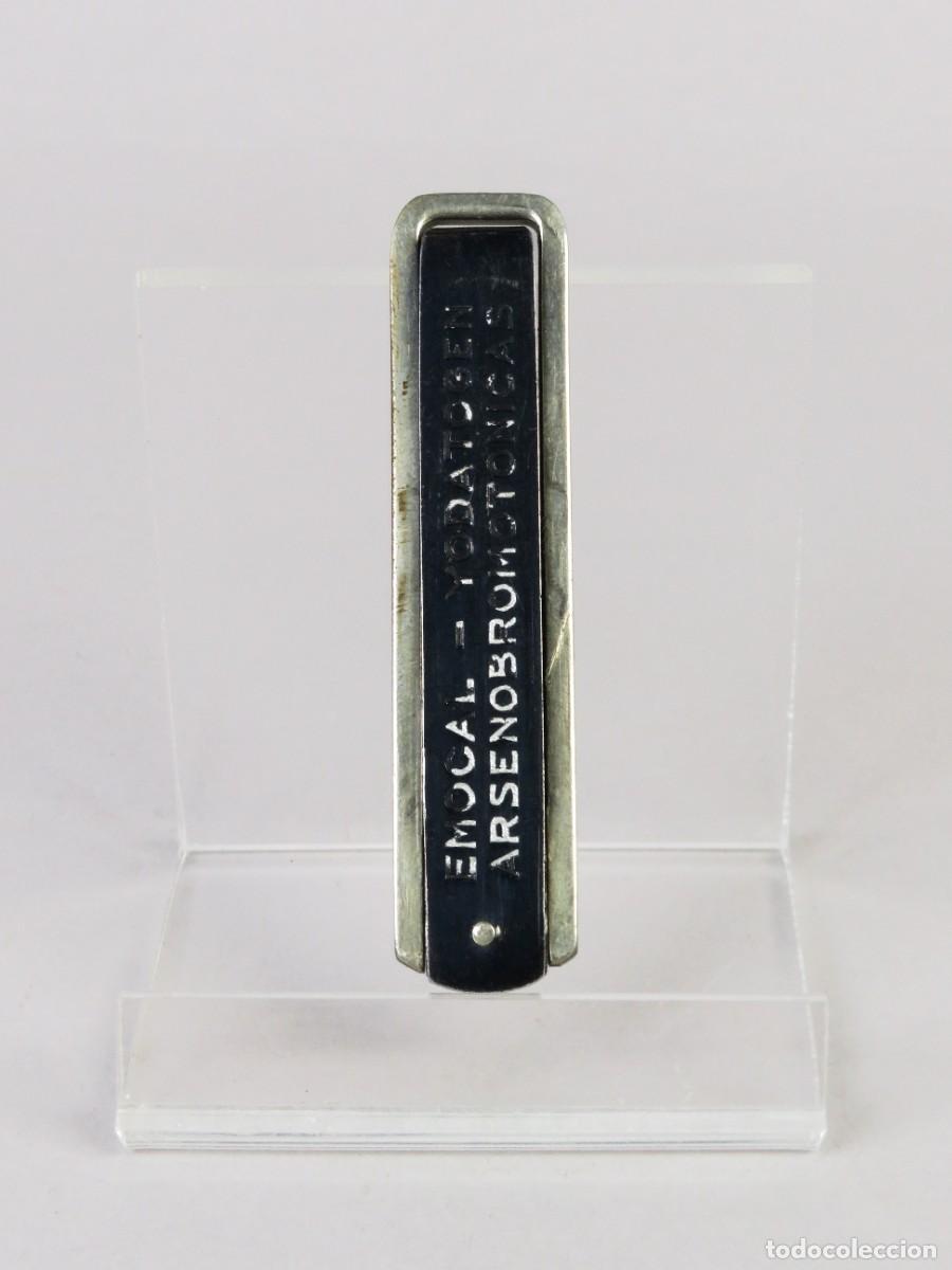 Militaria: Navaja publicitaria farmaceutica Zambeletti de triple pliegue swinger acero y aluminio hacia 1910