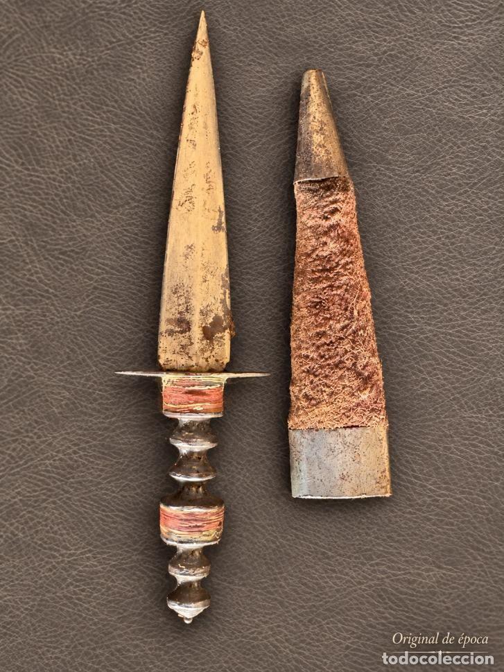 Militaria: (PUB-260903)CUCHILLO DAGA DAMA O PROSTITUTA CON FUNDA