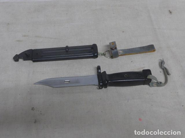 Militaria: Antigua bayoneta o cuchillo de combate de AK ruso, para importacion a Alemania comunista, DDR
