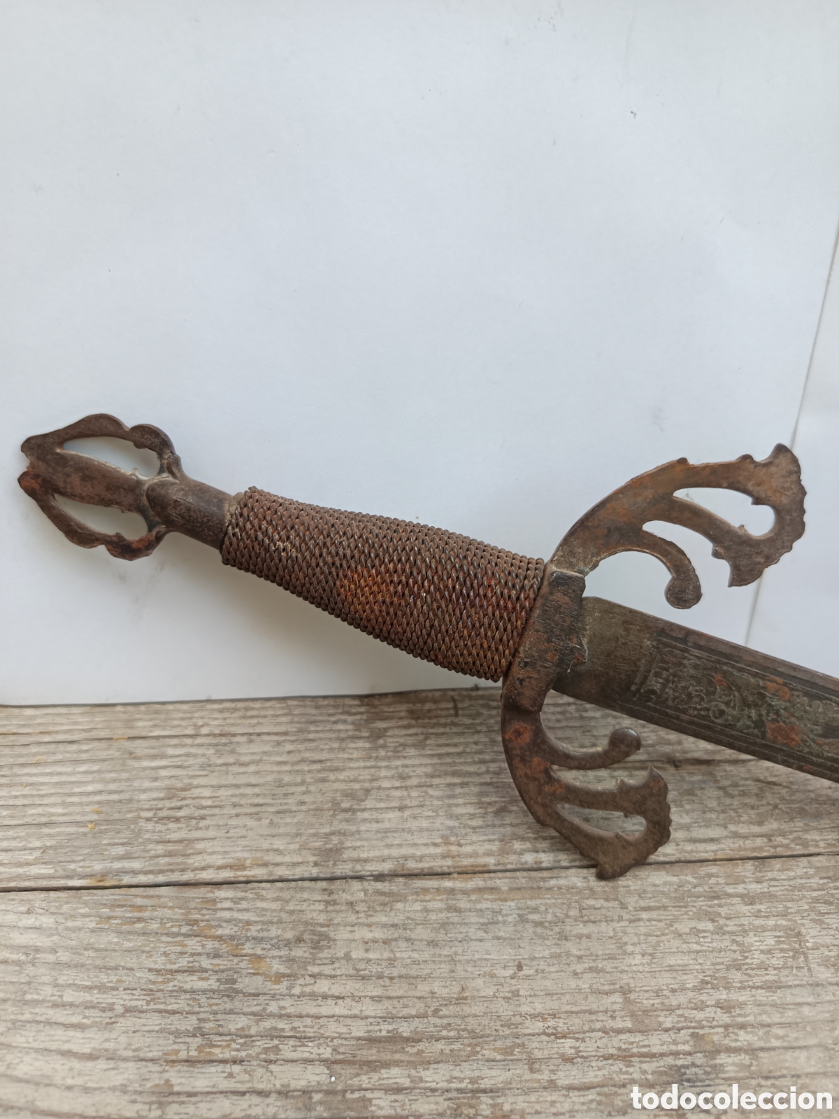 Military Antiques: Rara Reproducci&oacute;n Antigua espada de Toledo Tizona del Cid- 44 cm ,