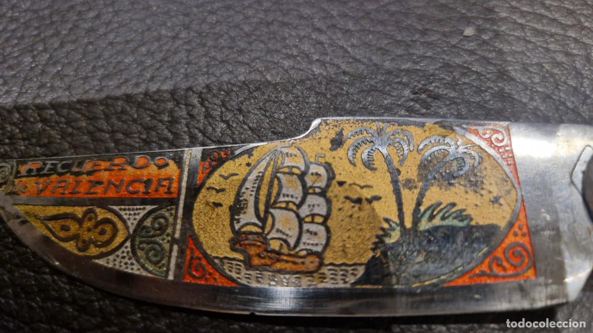 Militaria: Antigua navaja del siglo XX recuerdo de Valencia