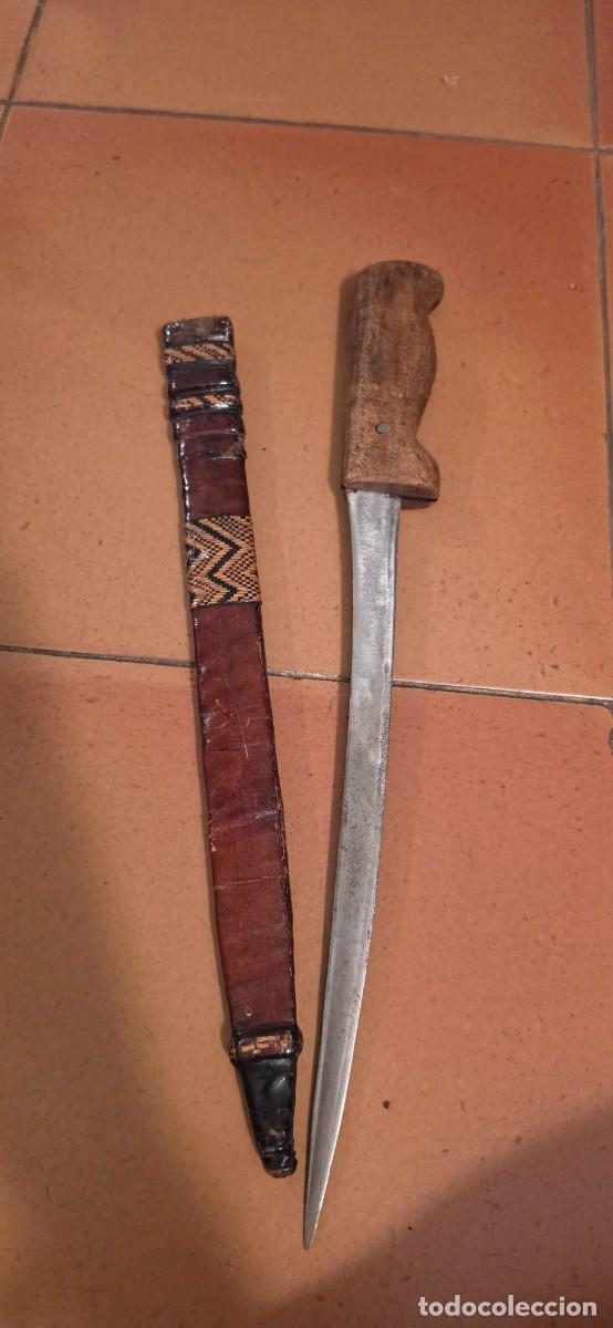 Militaria: Interesante y antiguo cuchillo africano, norte africa