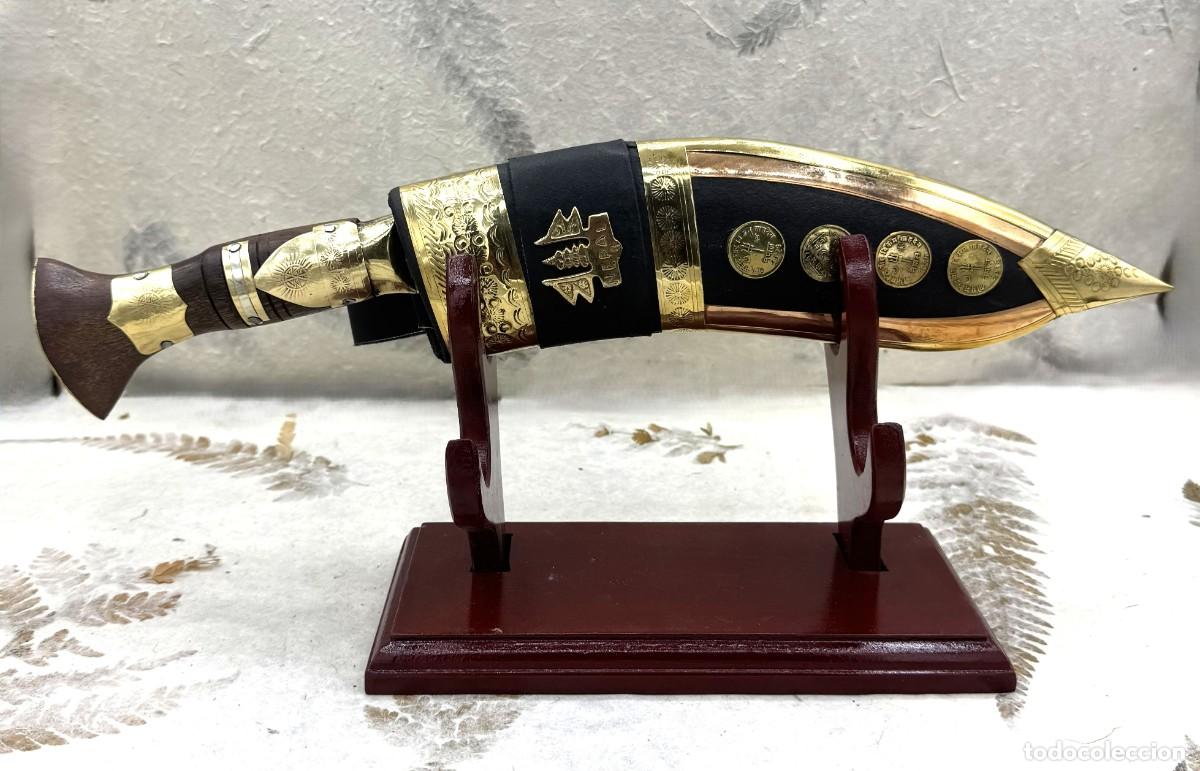 Militaria: Espectacular Cuchillo Kukri Gurkha Nepal + Soporte / Rare Ornate Nepalese Kukri Knife