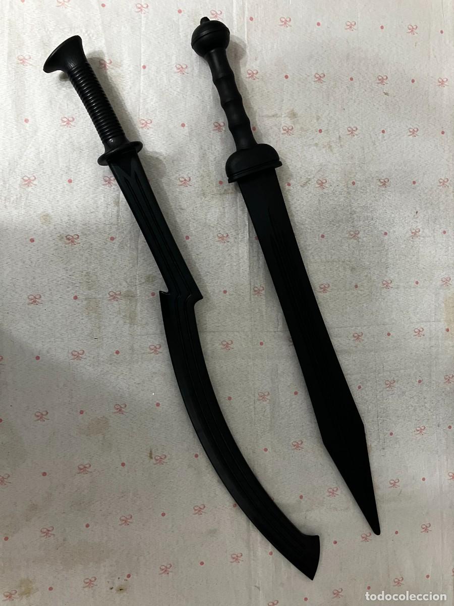 Militaria: LOTE DE DOS ESPADAS DE PLASTICO PARA ENTRENAMIENTO + GUERRA + MILITAR + ENVIO INCLUIDO