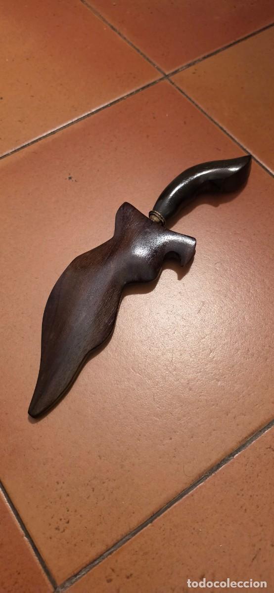 Militaria: Precioso cuchillo kujang de Java
