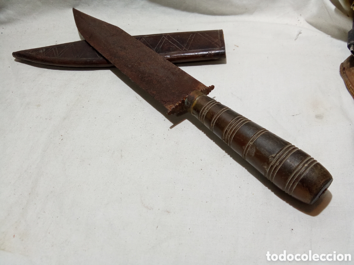 Militaria: BONITO PU&Ntilde;AL ESTILO &Aacute;RABE CON FUNDA DE PIEL