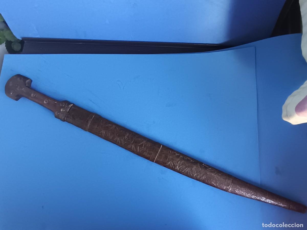 Militaria: Antiguo Kindjal cauc&aacute;sico