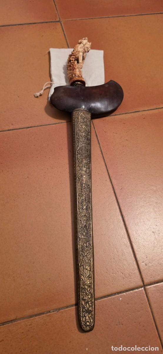 Militaria: Espectacular Kriss muy antiguo y mango especial de hueso muy trabajado