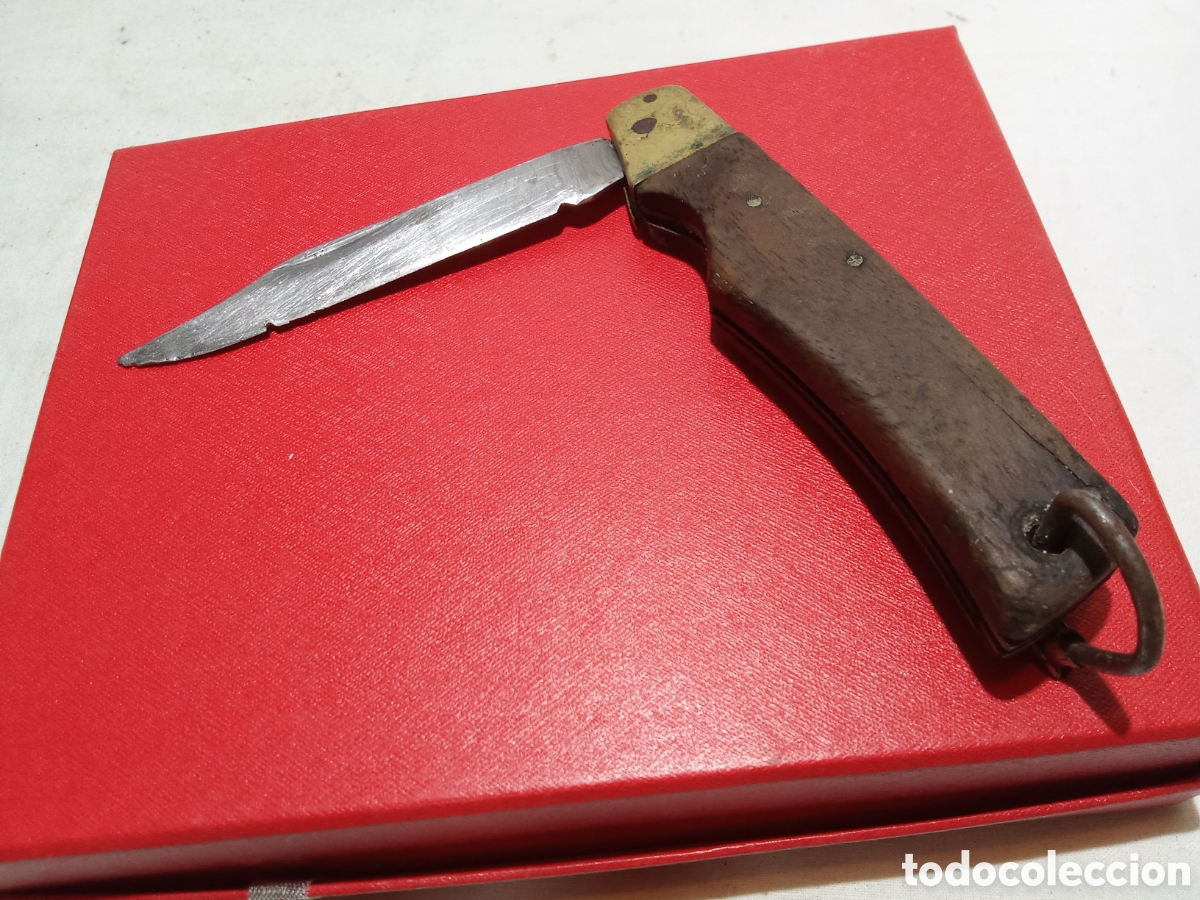 Militaria: BONITA Y ANTIGUA NAVAJA