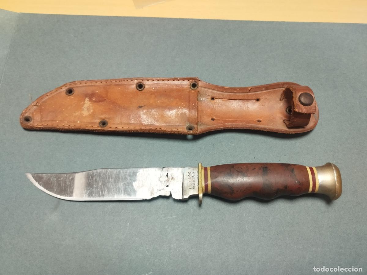 Militaria: BZB 55 CUCHILLO EN SU FUNDA DE CUERO. MEDIDAS APROX. ENTERO 23,5 CM . FILO: 13 CM. MARCA IHER INOX.