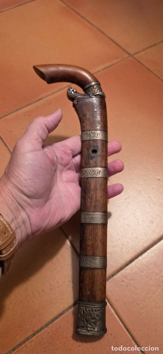 Militaria: Preciosa daga antigua de Sumatra