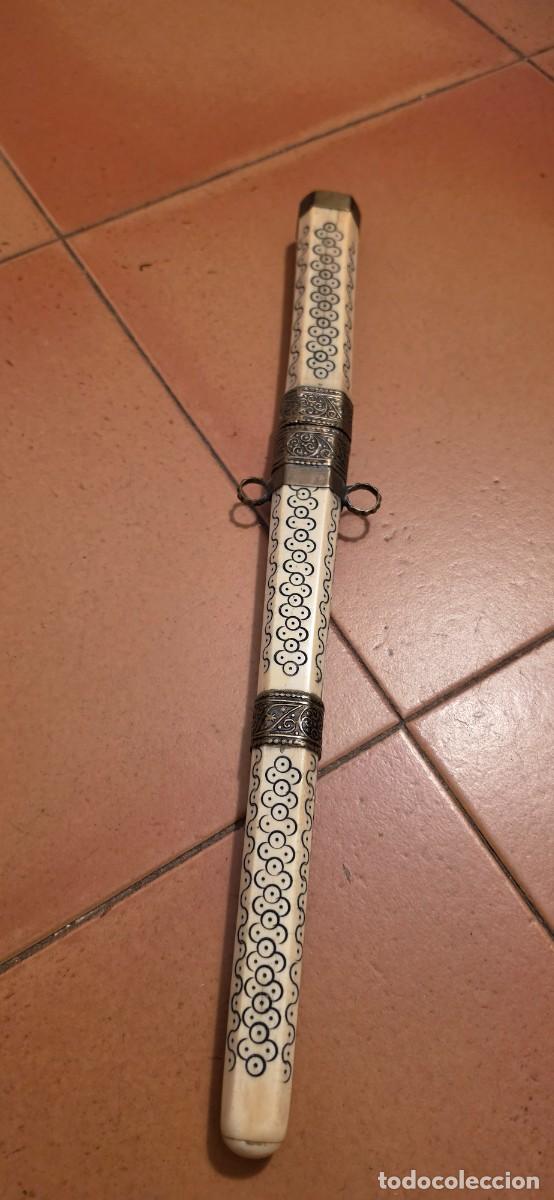 Militaria: Muy antigua daga hueso y plata o similar arabe