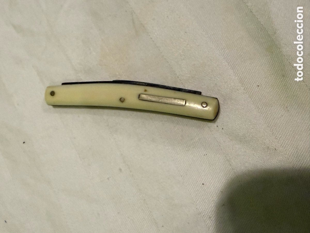 Militaria: ANTIGUA NAVAJA CORTAPLUMAS DOBLE HOJA &ndash; MANGO ARQUEADO &ndash; A&Ntilde;OS 20&ndash;30