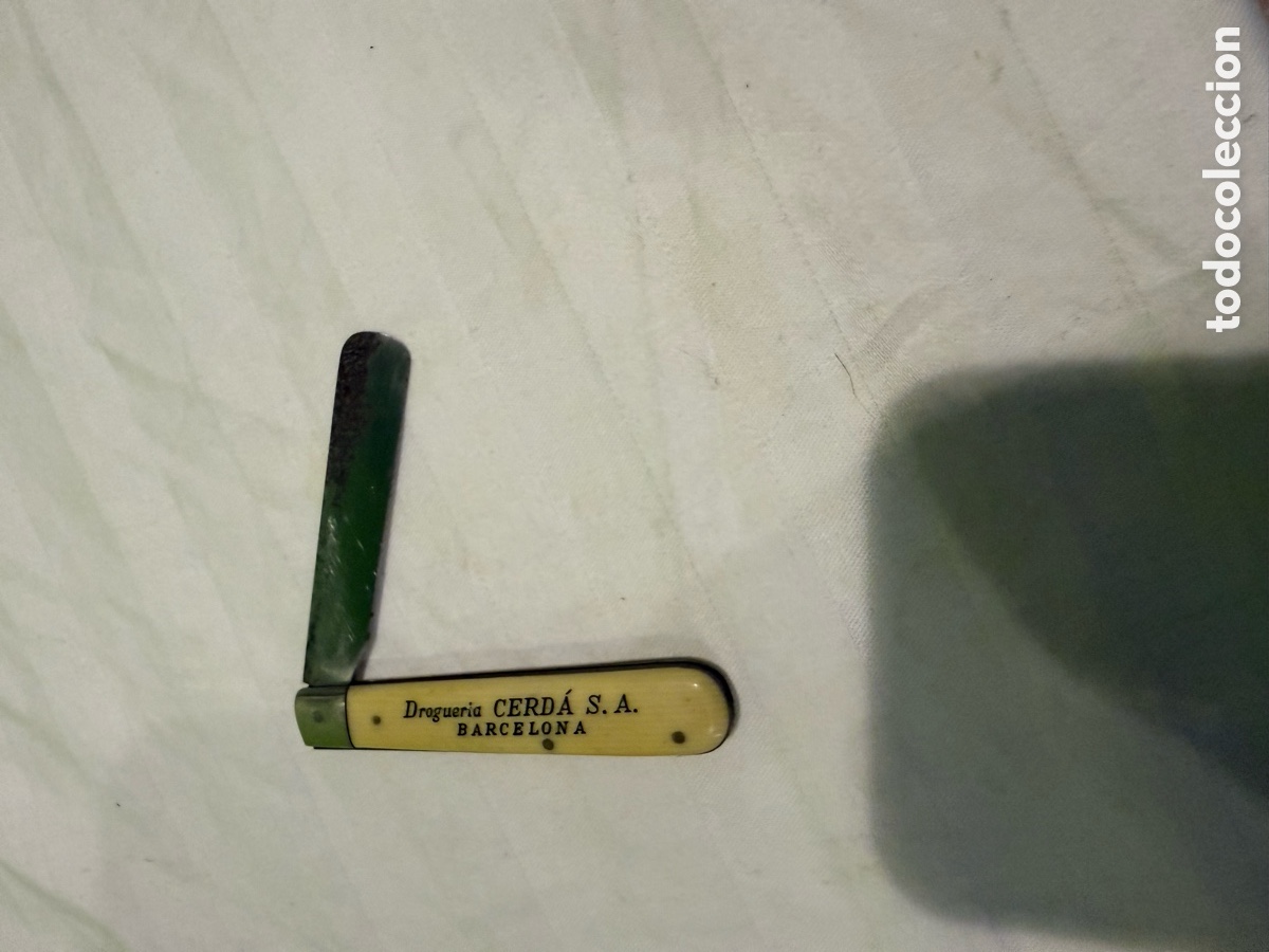 Militaria: NAVAJA ANTIGUA DE MARFIL A.C. SOLINGEN &ndash; DROGUER&Iacute;A CERD&Aacute; BARCELONA &ndash; A&Ntilde;OS 20