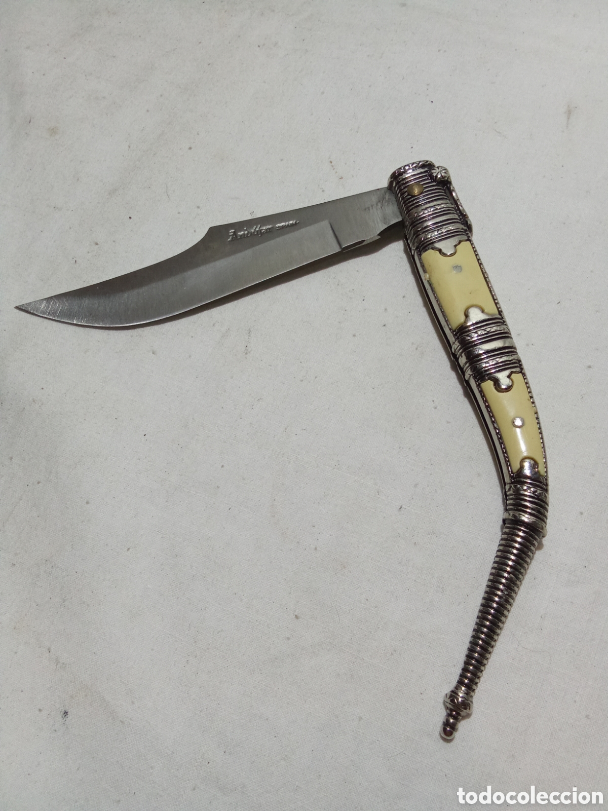 Militaria: BONITA NAVAJA AND&Uacute;JAR