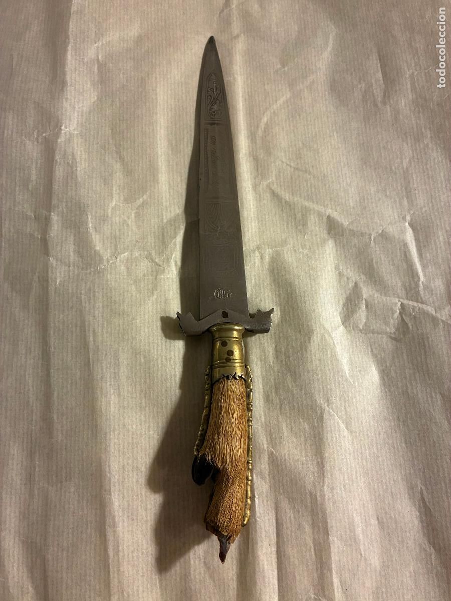 Militaria: Abrecartas tipo pu&ntilde;al escudo de Albacete regalo de los practicantes pata ciervo,inoxidable y alpaca,