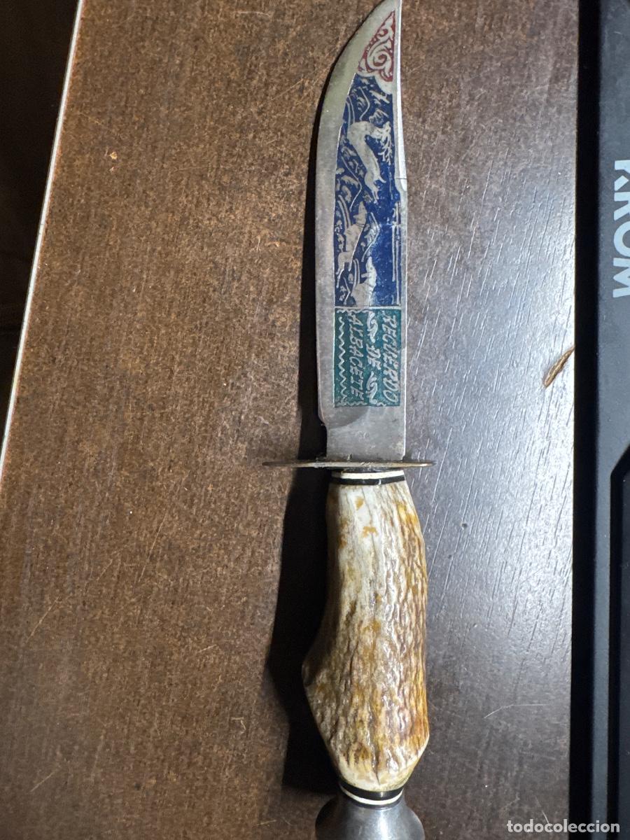 Militaria: ANTIGUO CUCHILLO DE CAZA ALBACETE &ndash; HOJA GRABADA RECUERDO DE ALBACETE &ndash; MANGO DE ASTA &ndash; MONTEJANO?