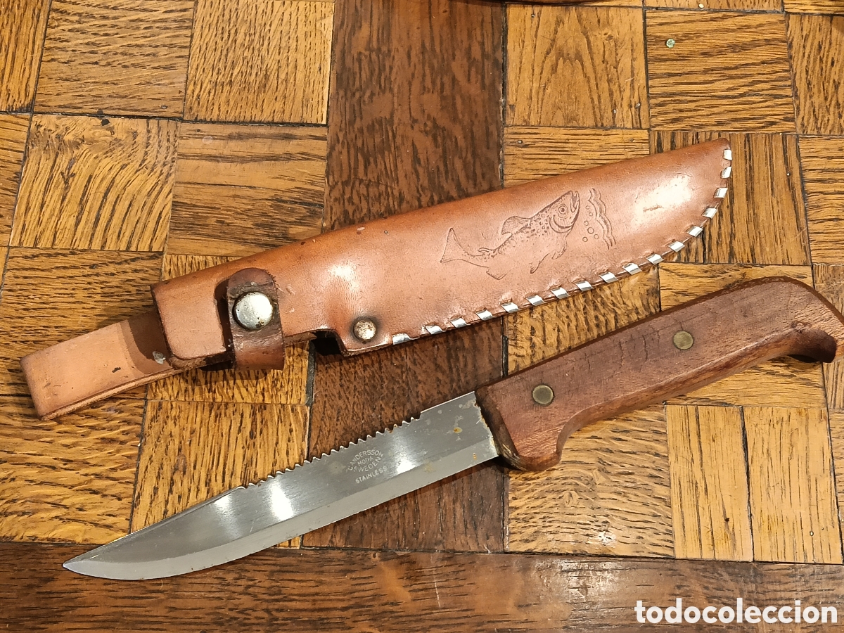 Militaria: CUCHILLO DE CAZA , PESCA . MARCA CANDERSSON MORA . MANGO DE MADERA FUNDA DE CUERO PARA CINTURON