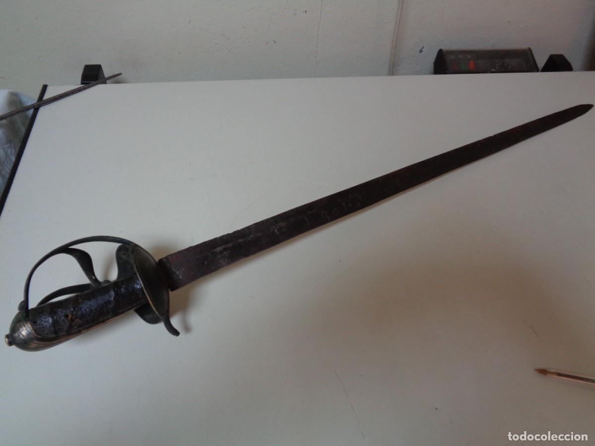 Militaria: espada militar a&ntilde;o 1801 Carlos IV, marcajes del armero
