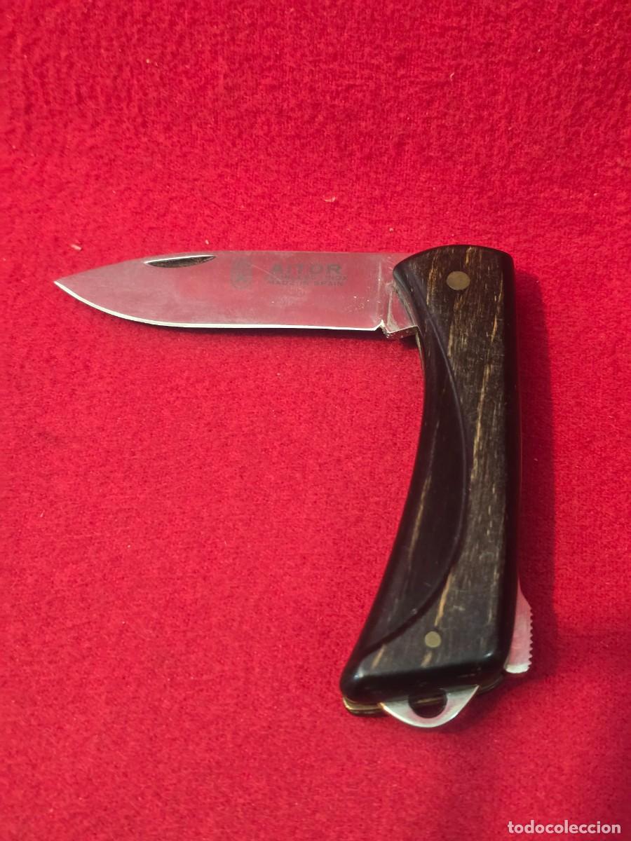 Militaria: Navaja AITOR. Buen estado.