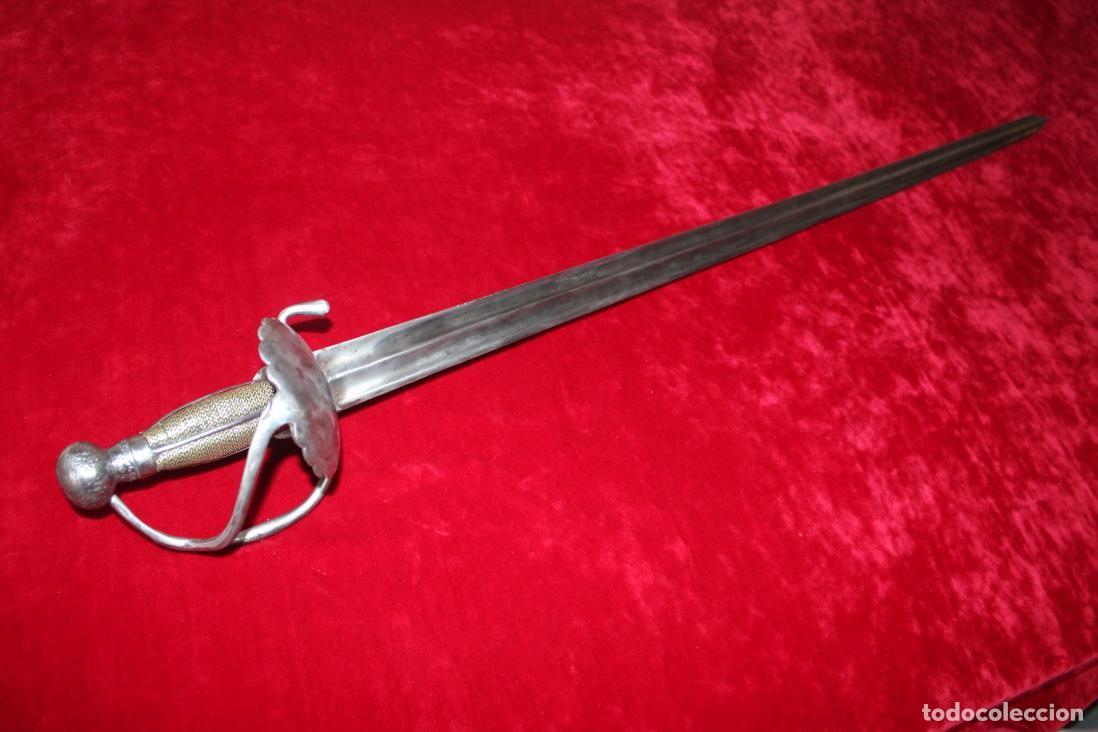 Militaria: Espada de los siglos XVII/XVIII