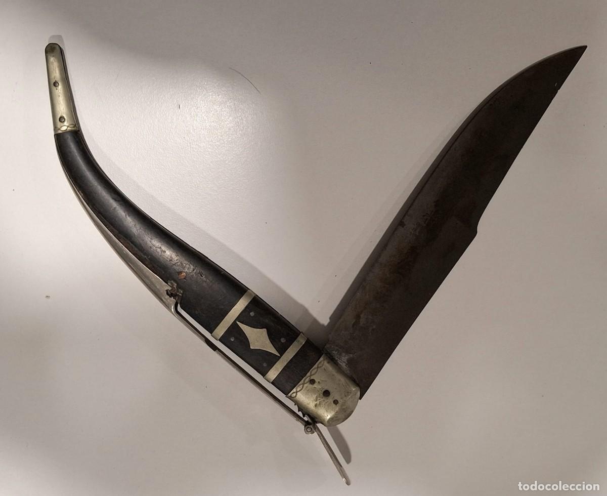 Militaria: &iquest;Navaja de 1900? 53 cm, hoja firmada grandes dimensiones.