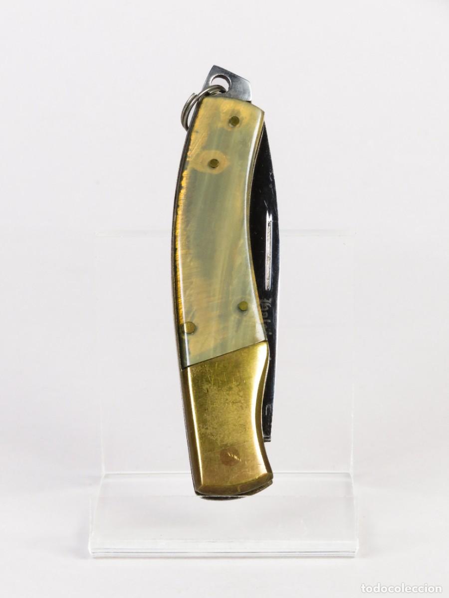 Militaria: Navaja de Albacete de acero Halc&oacute;n Inox con cachas de asta y lat&oacute;n dorado segunda mitad del siglo XX