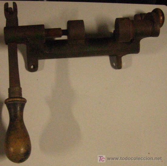 Militaria: Util para recarga de cartuchos, 24 cms - Foto 1