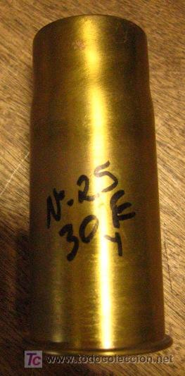 Militaria: Vaina 9x3 cmts, francesa de lat&oacute;n - Foto 1