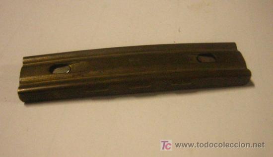 Militaria: Peine de mauser vacio, marcado P - Foto 1