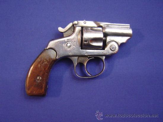 Militaria: .PEQUE&Ntilde;O REVOLVER TIPO Smith & Wesson,7,65/32 auto. - Foto 1