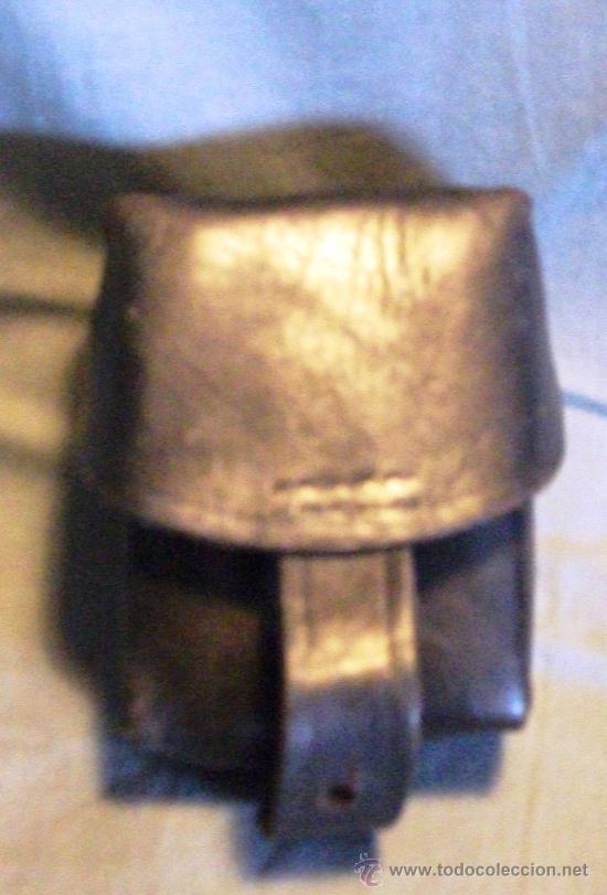 Militaria: CARTUCHERA DE CUERO PARA CINTURON - Foto 1