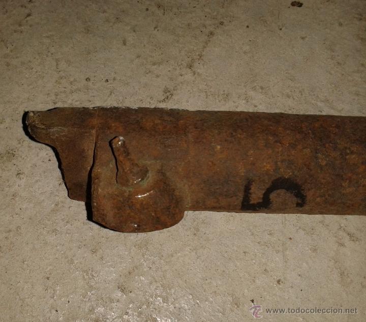 Militaria: Ca&ntilde;&oacute;n de pist&oacute;n, 61cm total. - Foto 2