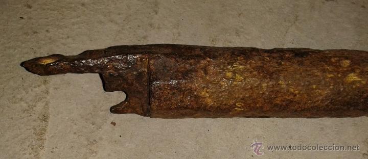 Militaria: Ca&ntilde;&oacute;n de pist&oacute;n, 65cm total. - Foto 2