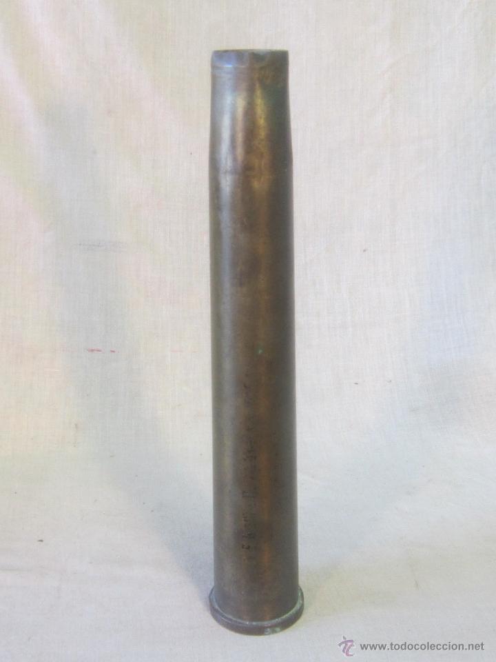 Militaria: ANTIGUA VAINA VAC&Iacute;A DE PROYECTIL EN BRONCE - - Foto 4