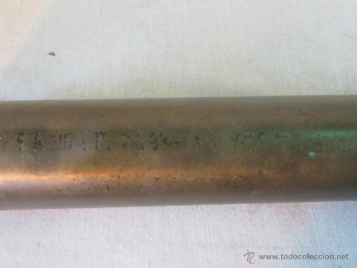 Militaria: ANTIGUA VAINA VAC&Iacute;A DE PROYECTIL EN BRONCE - - Foto 7