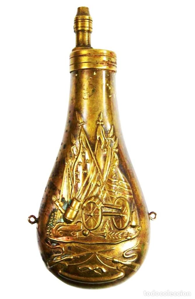 Militaria: Polvorera Francesa de Lat&oacute;n - Foto 1