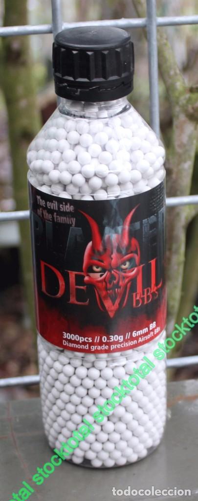 Militaria: 3000 BOLAS AIR SOFT BLASTER DEVIL 0,30 GR. BOTELLA 3000 UDS A16177 - Foto 2