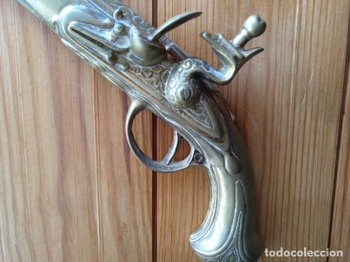 Militaria: 2 medias pistolas de bronce - Foto 4