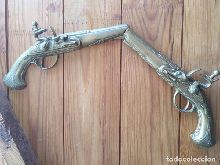 Militaria: 2 medias pistolas de bronce - Foto 6
