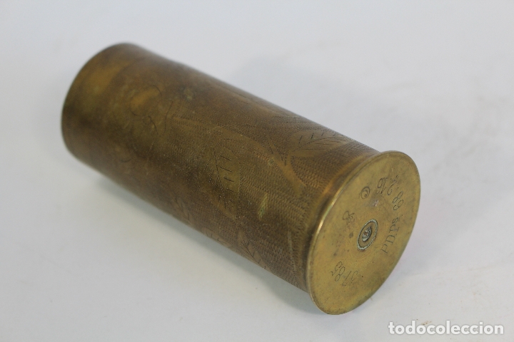Militaria: vaina de lat&oacute;n repujado 37 - 85 - Foto 2