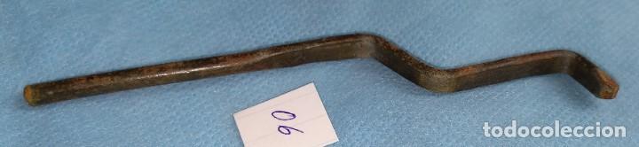 Militaria: copia palanca granada sifon - Foto 4