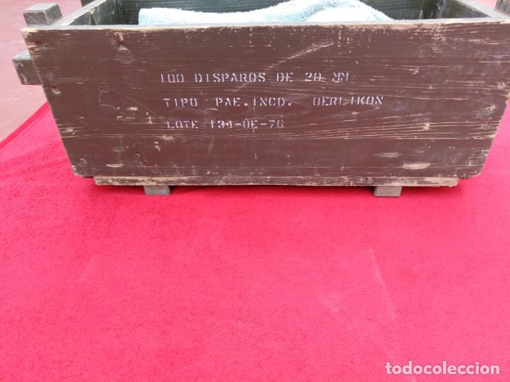 Militaria: Caja de madera - Foto 1