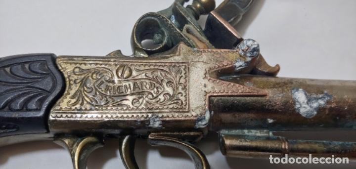 Militaria: Réplica de pistola L. Richards nº 6 y regalo también réplica, una daga. - Foto 7 - 252361565