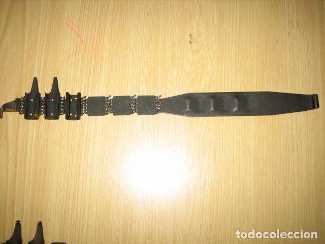 Militaria: Introductor de cinta MG34/42/53 - Foto 2