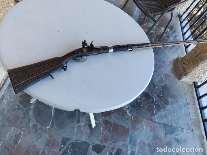 Militaria: escopeta espa&ntilde;ola de chispa - Foto 1