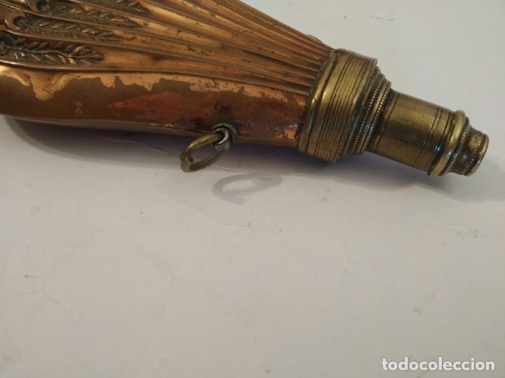 Militaria: Polvorera laton XIX - Foto 5