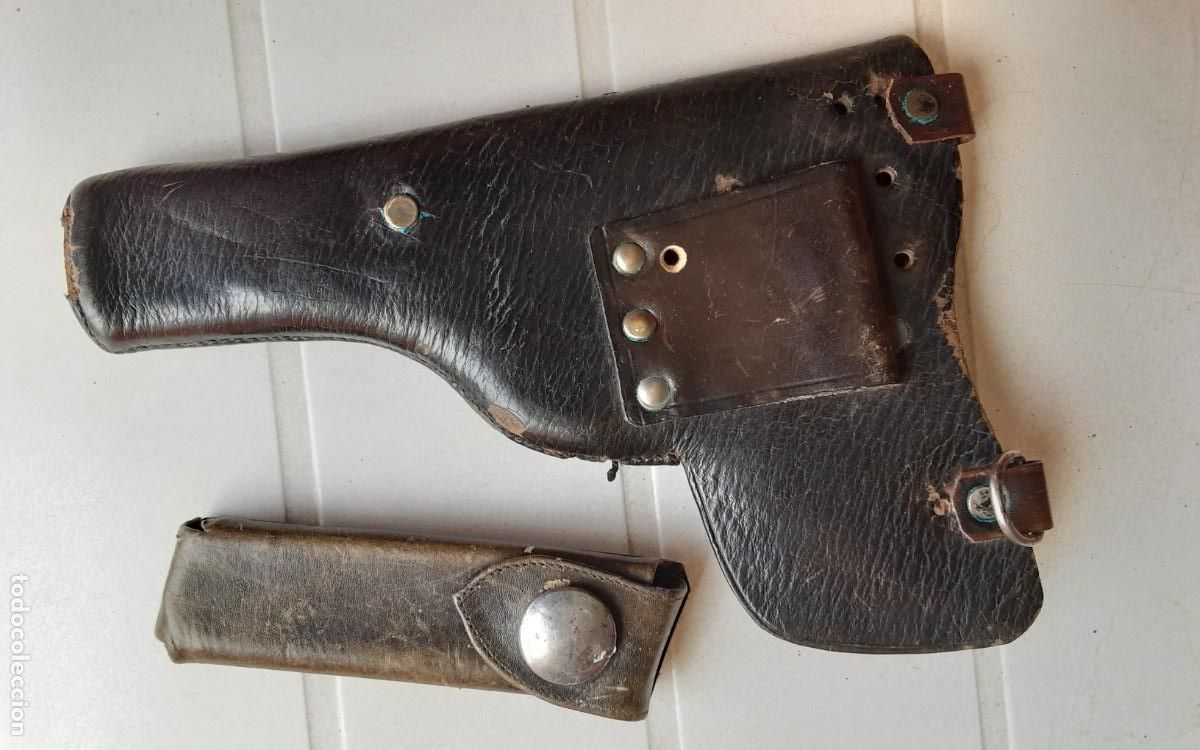 Militaria: Antiguas Cartucheras piel - Foto 1