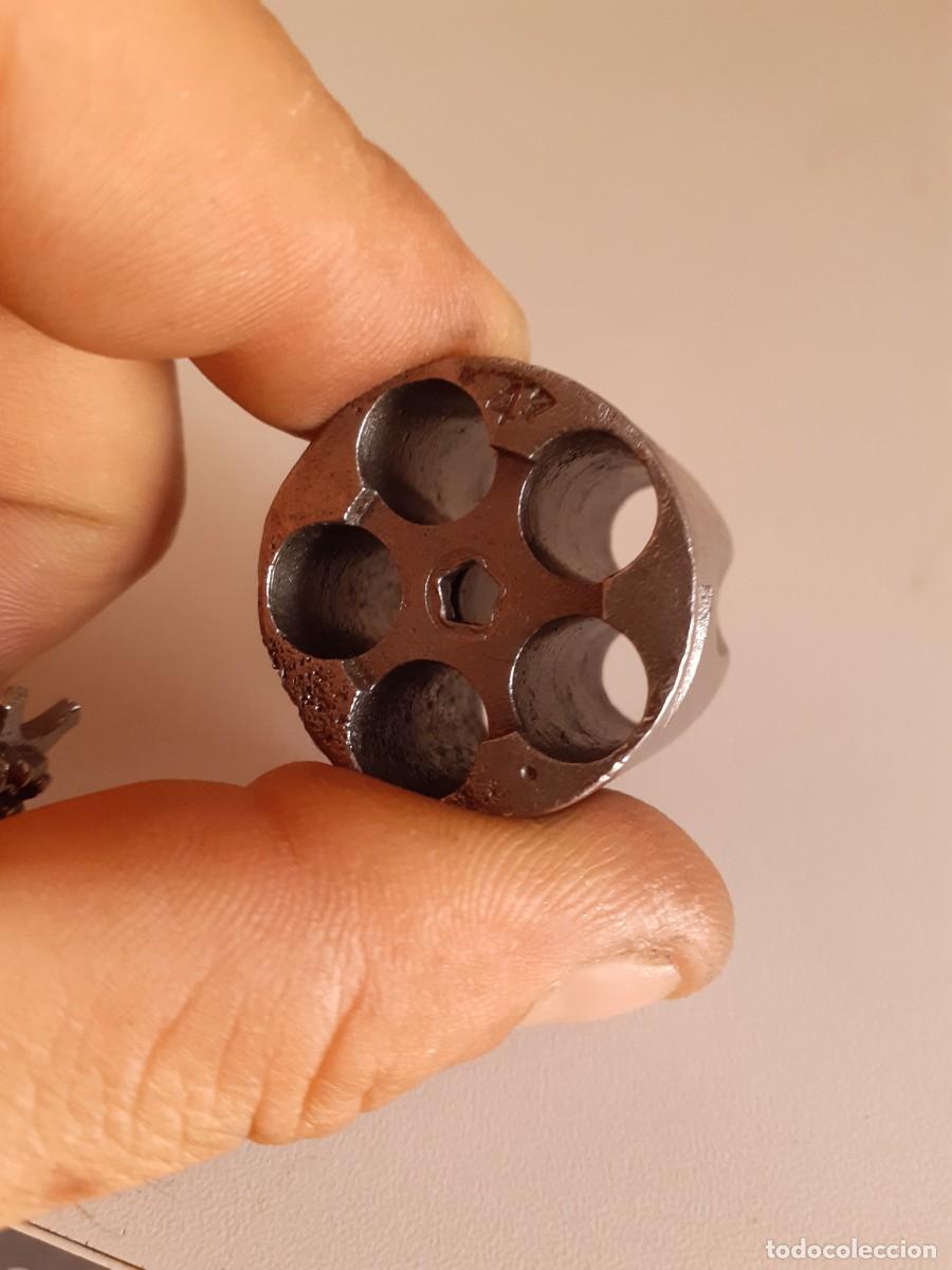 Militaria: TAMBOR Y EXTRCATOR EUSKARO 38 SMITH WESSON - Foto 2