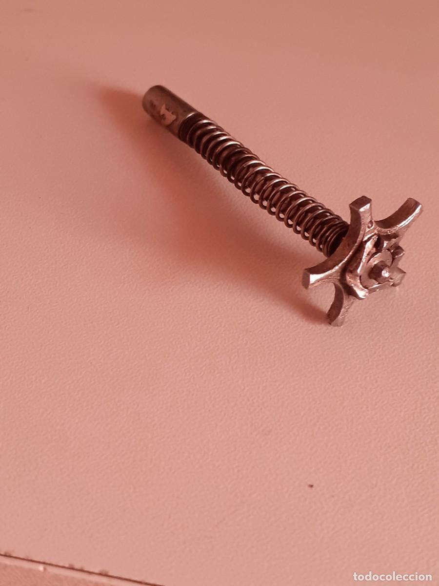 Militaria: TAMBOR Y EXTRCATOR EUSKARO 38 SMITH WESSON - Foto 1
